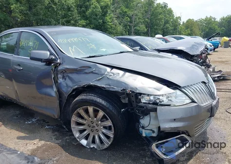 2011 Lincoln Mks из США, поврежденный, VIN 1LNHL9DR8BG600696